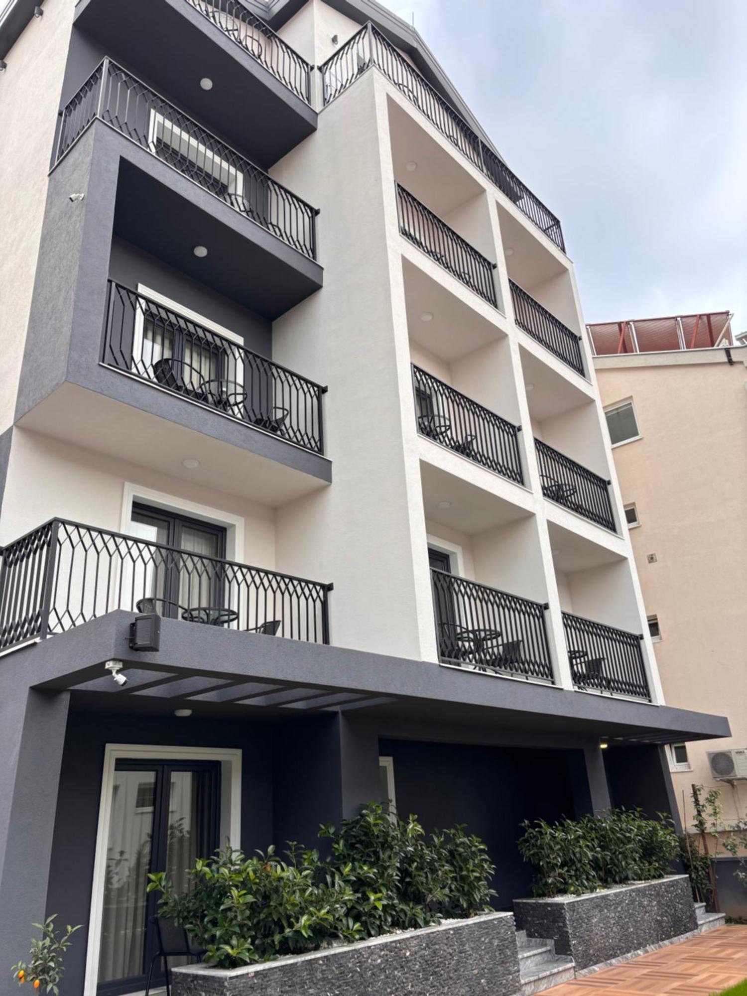 Viola Hotel بودفا المظهر الخارجي الصورة